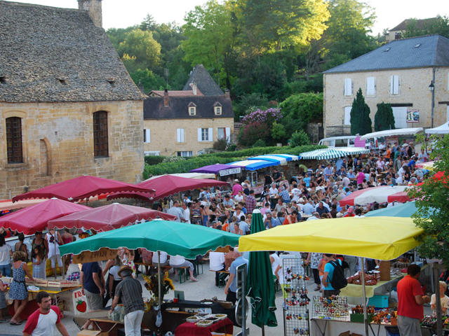 Marché Nocturne de Saint-Geniès