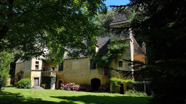 Facade Chateau Lacypierre