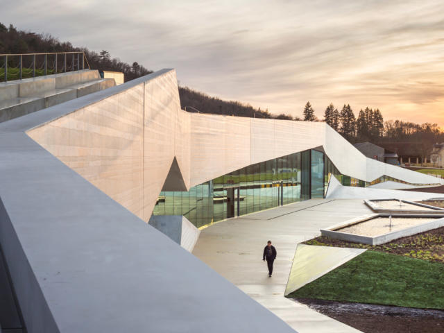 Façade extérieur Lascaux 4