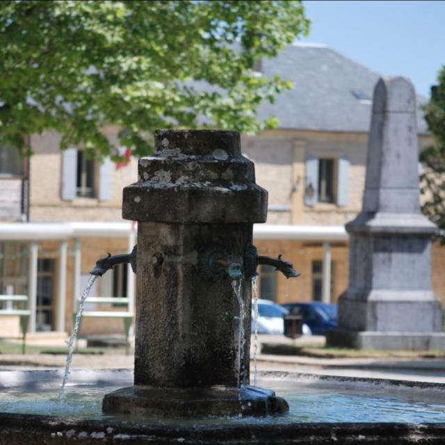 Fontaine De Salignac