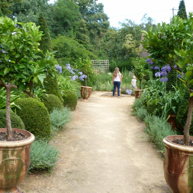 Allée au Jardins de Cadiot